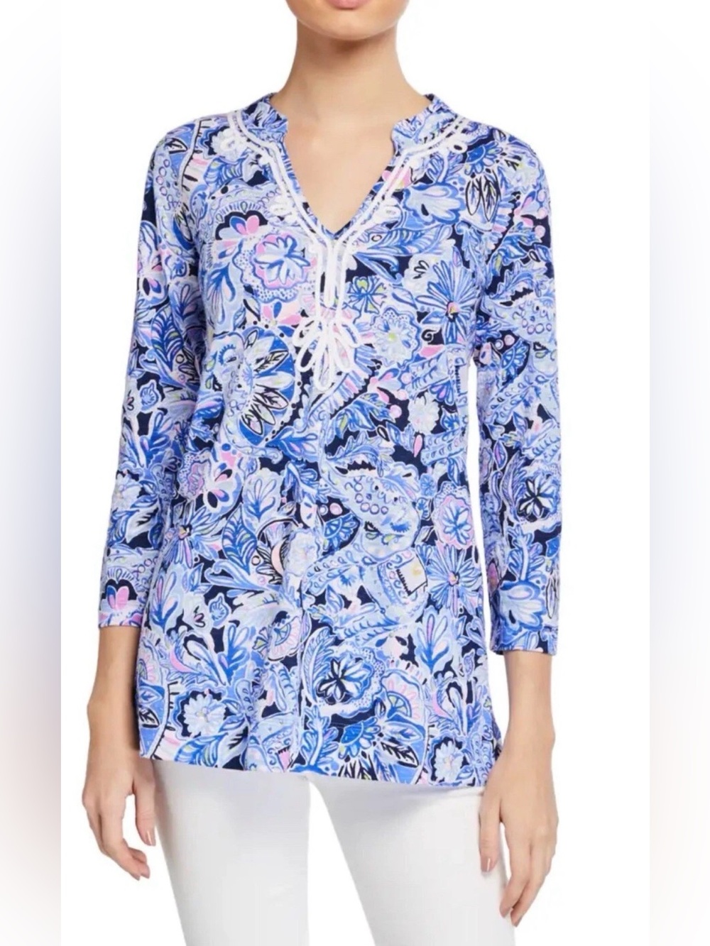 Lilly Pulitzer Kaia Tunic Top Size Large Floral Blue White Coastal Split Hem